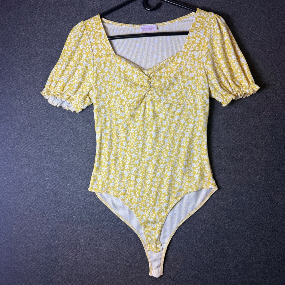 Pink‎ Lily Large Yellow Floral Ribbed Puff Sleeve Bodysuit Sweetheart Neck